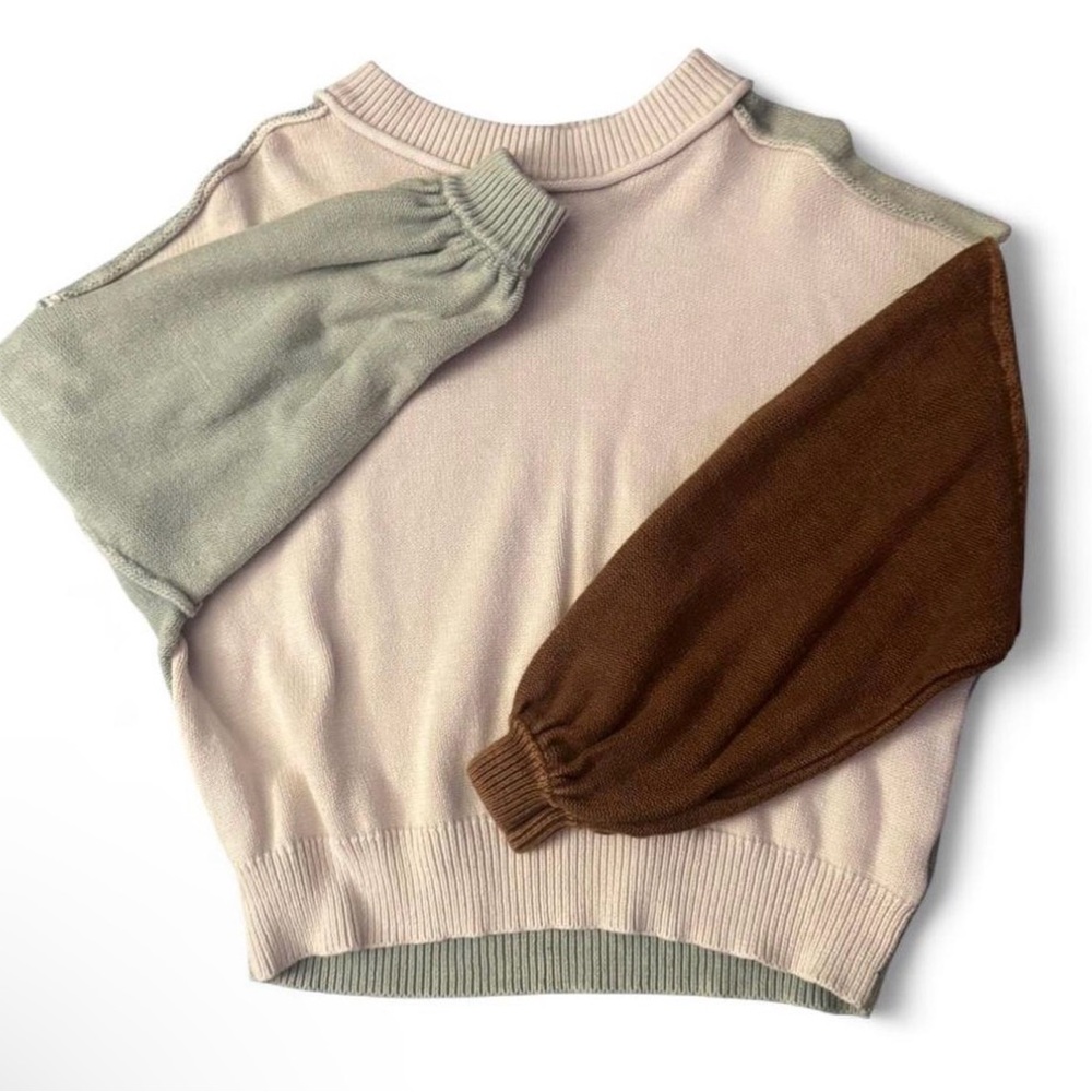 Forever 21 Color block Sweater - Picture 3 of 5